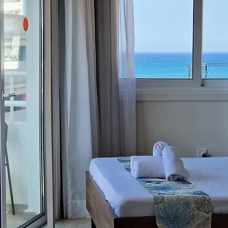 Kitieos With Sea View לרנקה