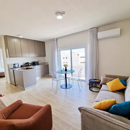 Kitieos With Sea View لارنكا